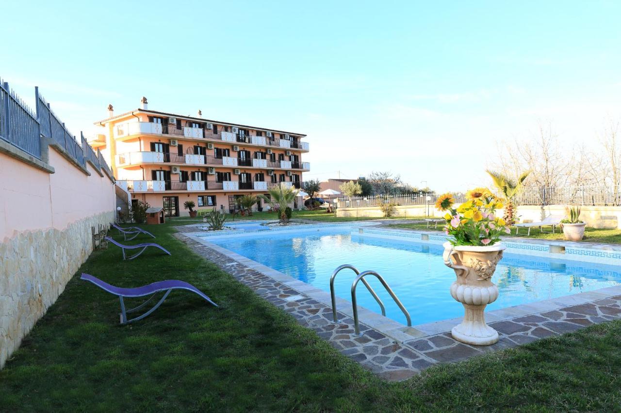 Chimento Resort Corigliano Calabro Ngoại thất bức ảnh